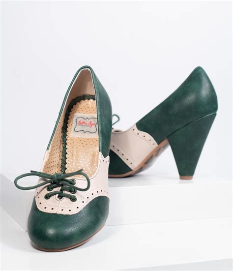 Saddle Shoes History: 1920s to 1960s