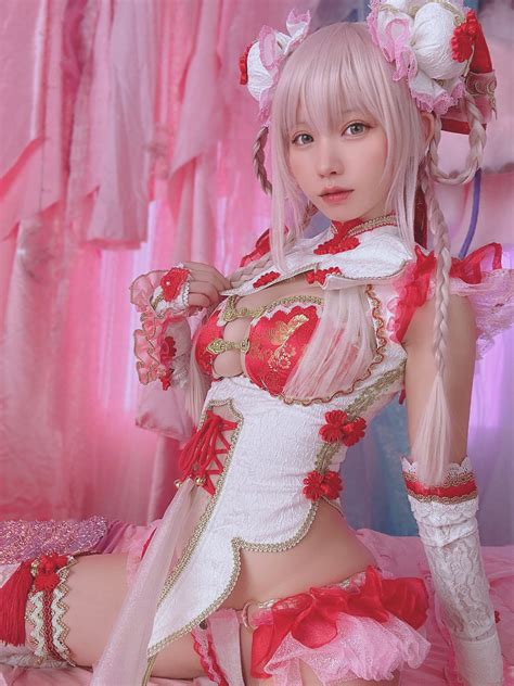 これぞ日本一のレイヤー…えなこ、新作コスプレに絶賛の嵐「既に最高の予感」 | ENTAME next - アイドル情報総合ニュースサイト