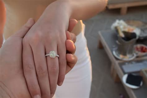 Diamond Engagement Rings - Which One Is Right For You?