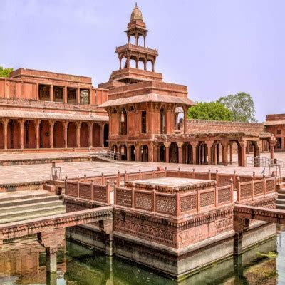 agra taj mahal mughal heritage  top attractions