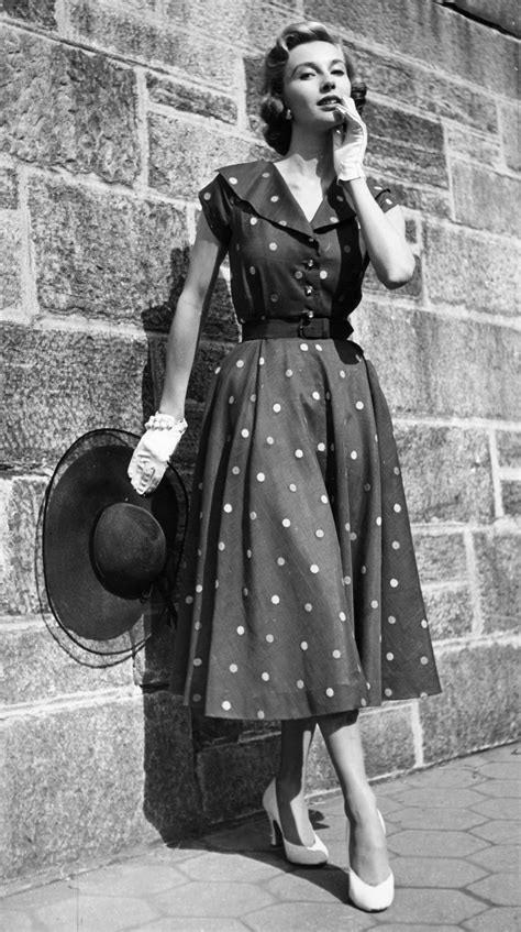 The Best Fashion Photos From The 1950s | 50s fashion dresses, 1950s ...