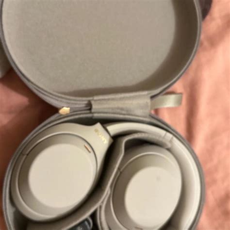 Xm4 headphones in grey , brought today have proof of... - Depop