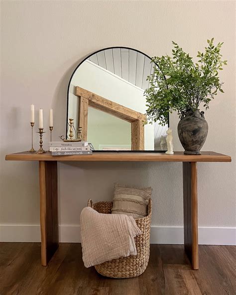 Entryway Console Table Styling — Madeline Bajczyk