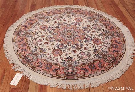 Modern Round Silk and Wool Persian Tabriz Rug 49558 Nazmiyal Rugs