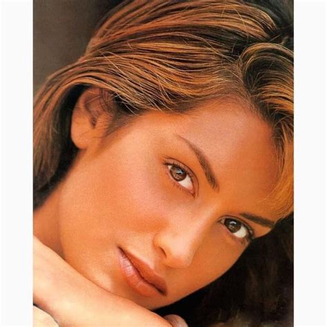 Pin by Justtwoo Design Hub on A Model Yasmeen Ghauri | Beautiful smile ...