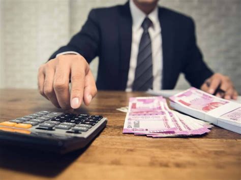 understanding negative cash flow    manage