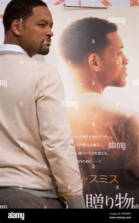 Seven Pounds Poster