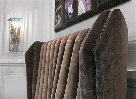 Visionnai*e Hemingway Bed - Muchicasa