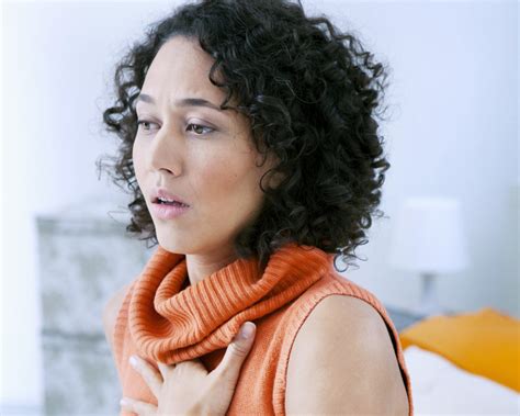 9 Warning Signs That Say You're Drowning In Your Own Breathing