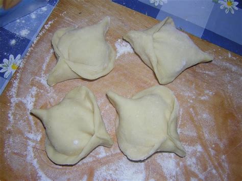 Пельмени необычной формы