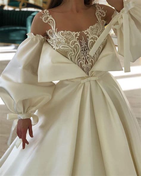 Пин от пользователя شبنم بخشیزاده на доске Classy dress | Свадебные ...