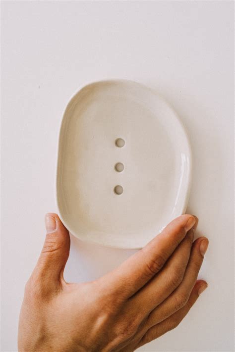 Philippa: Ceramic Soap Holder | Saint Martén