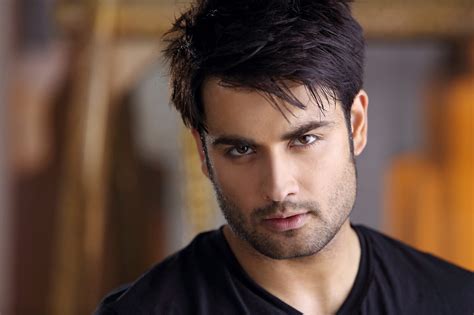 Vivian Dsena – Gorgeous Gentlemen