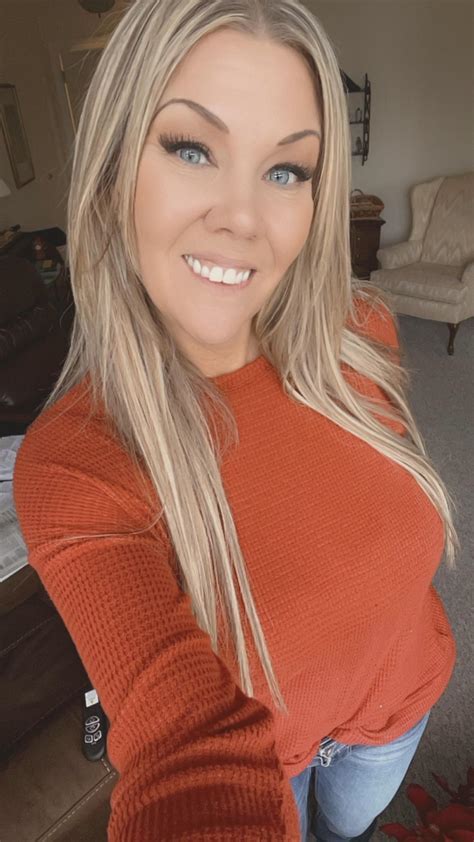 10000 best r/cougars_and_milfs_sfw images on Pholder | I was born in