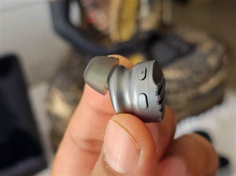 Fiio FW3 TWS Review with Pros and Cons - Smartprix