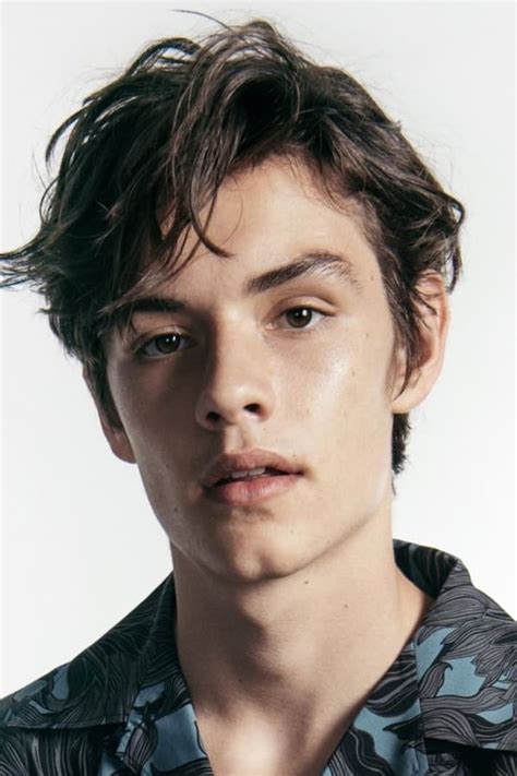 Louis Partridge – Wikipédia