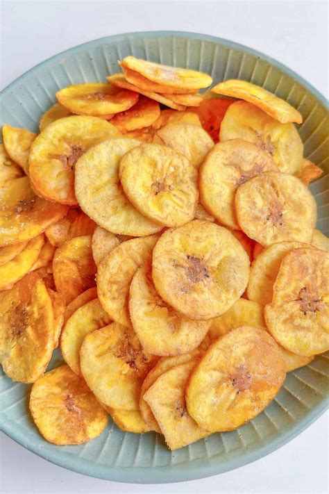 Crunchy Plantain Chips - Ginger & Sea Salt