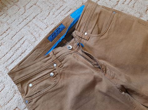 Мужские джинсы фирмы Pierre Cardin original, размер 32/34
