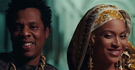 Everything is Love Kritik