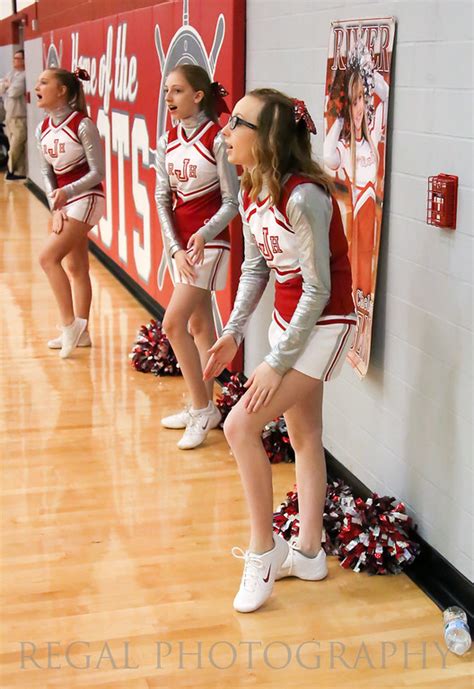 River Elementary Cheerleaders - Regal-Photography
