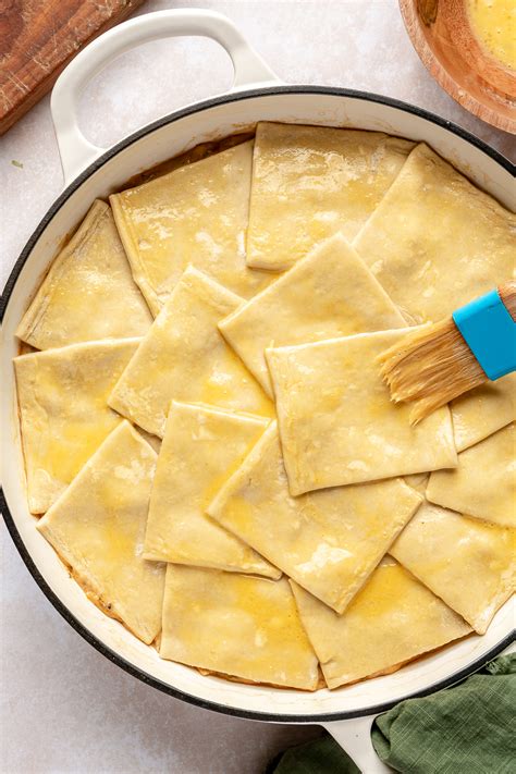 Rotisserie Chicken Pot Pie - Brocc Your Body