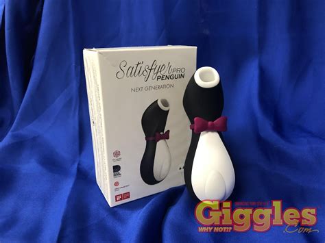 Satisfyer Pro Penguin - Giggles.Com - Enhancing your love Life - Why Not!?