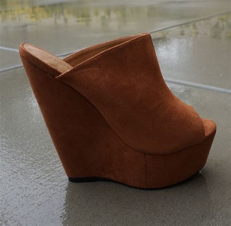 Lordes Wedge Heels | Platform clogs, Heels, Wedge heels