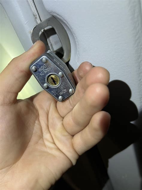 (Warded?) Lock Help : r/lockpicking