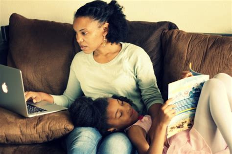 Even Multitasking Mamas Are Doin' Good - Mama Knows It All