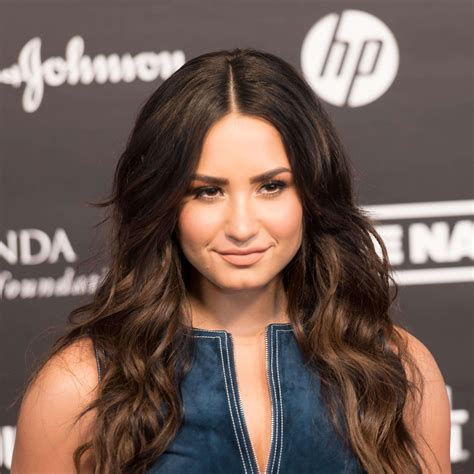 Demi Lovato Biography