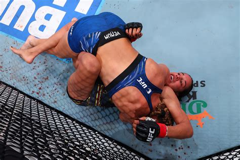 Kayla Harrison confirms Amanda Nunes superfight after submitting