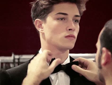 Rate prime Francisco Lachowski : VindictaRateCelebs
