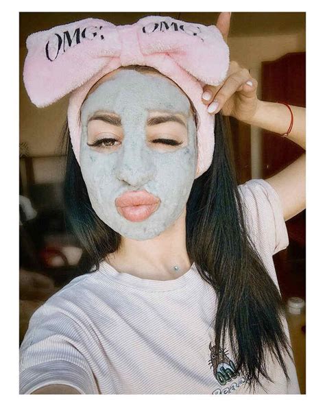 Elizavecca Milky Piggy Carbonated Bubble Clay Mask