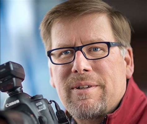 welcoming mike roemer roemer photography   network green bay