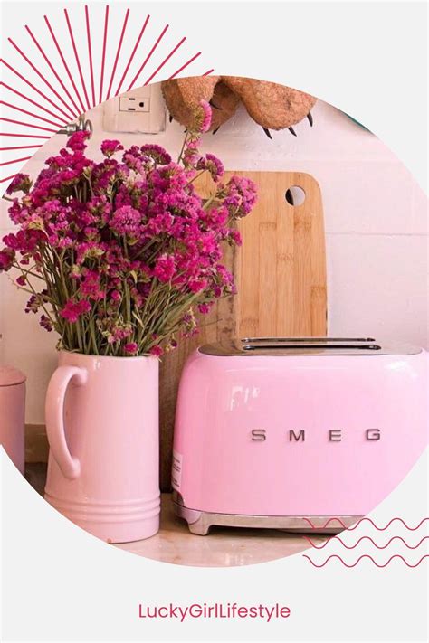 Smeg Pink Toaster