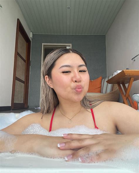 lily nguyen (@lilyngu.yen) • Instagram photos and videos