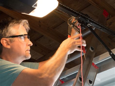 how to tighten garage door opener chain