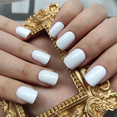 Uñas acrilicas blancas con rosa | Uñas Acrilicas