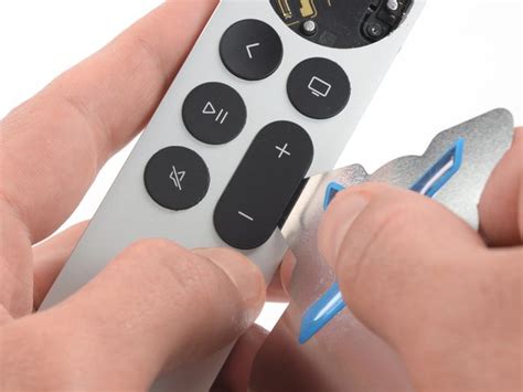 Как открыть пульт Apple TV 4K 2021 Siri Remote - HD01