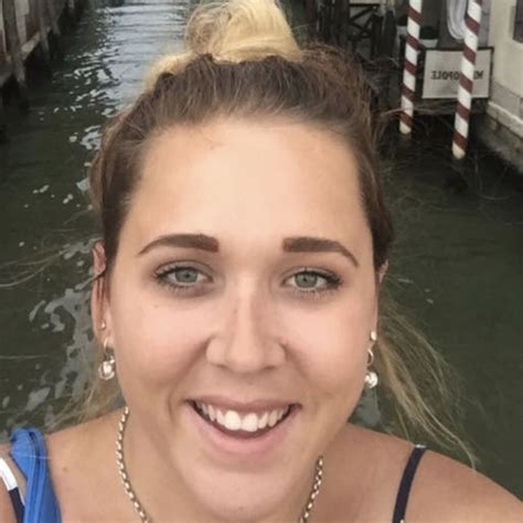 Kayla Fletcher - Senior Payroll Specialist - Queensland Health | LinkedIn