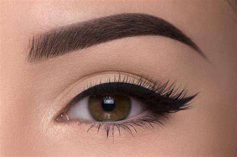 Brow-shading-and-Eyeliner | Brows by Stephanie
