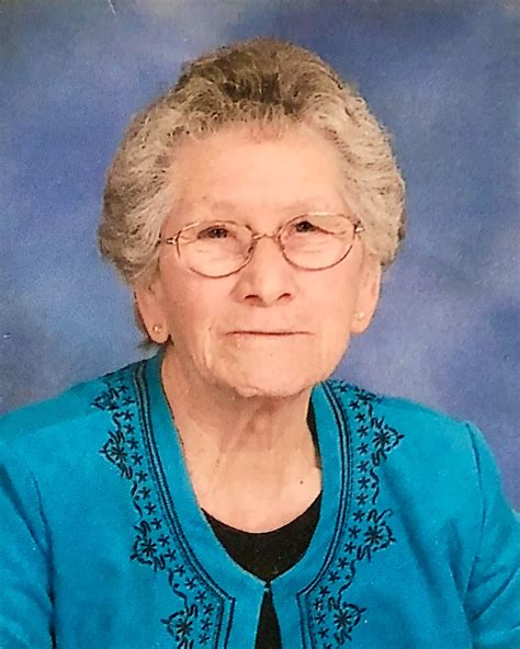 Sabina Flores Campos