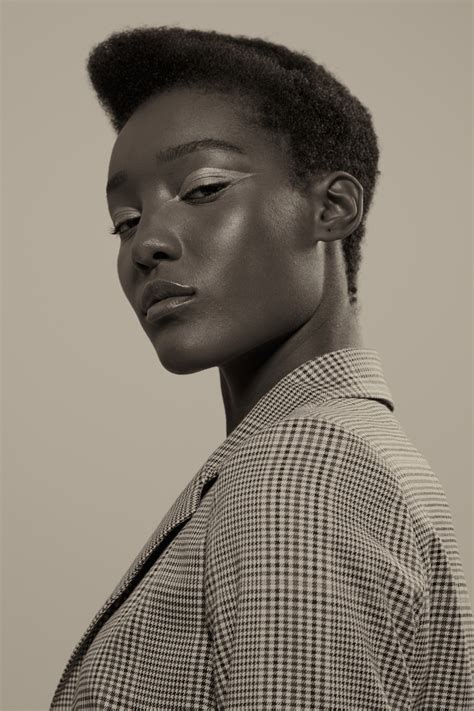 no title | Savannah Portrait | no title