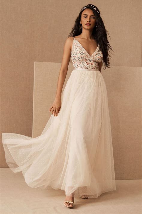 Marriage Courthouse Attire What To Wear To A Courthouse Wedding (And