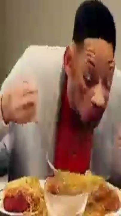 Уилл Смит Ест Спагетти😂 #Shorts - YouTube