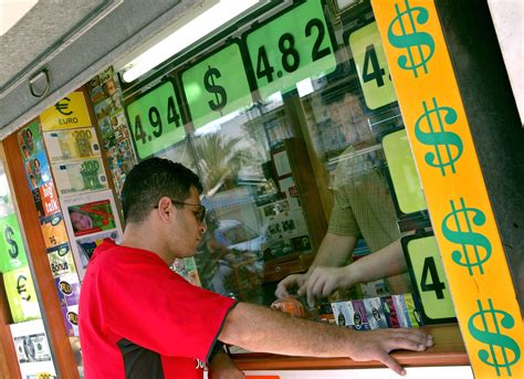 Should You Exchange Foreign Currency At The Airport Or Not