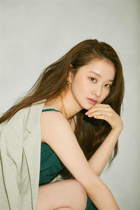 Kim Yi-kyeong - Picture (김이경) @ HanCinema