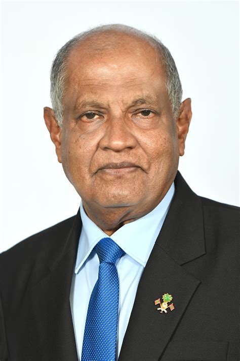 ސްޓޭޓް މިނިސްޓަރުން - The President's Office