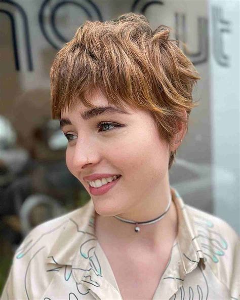 messy short pixie haircuts 10