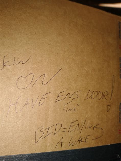 IDK. I feel like there's a message tho : r/USPS